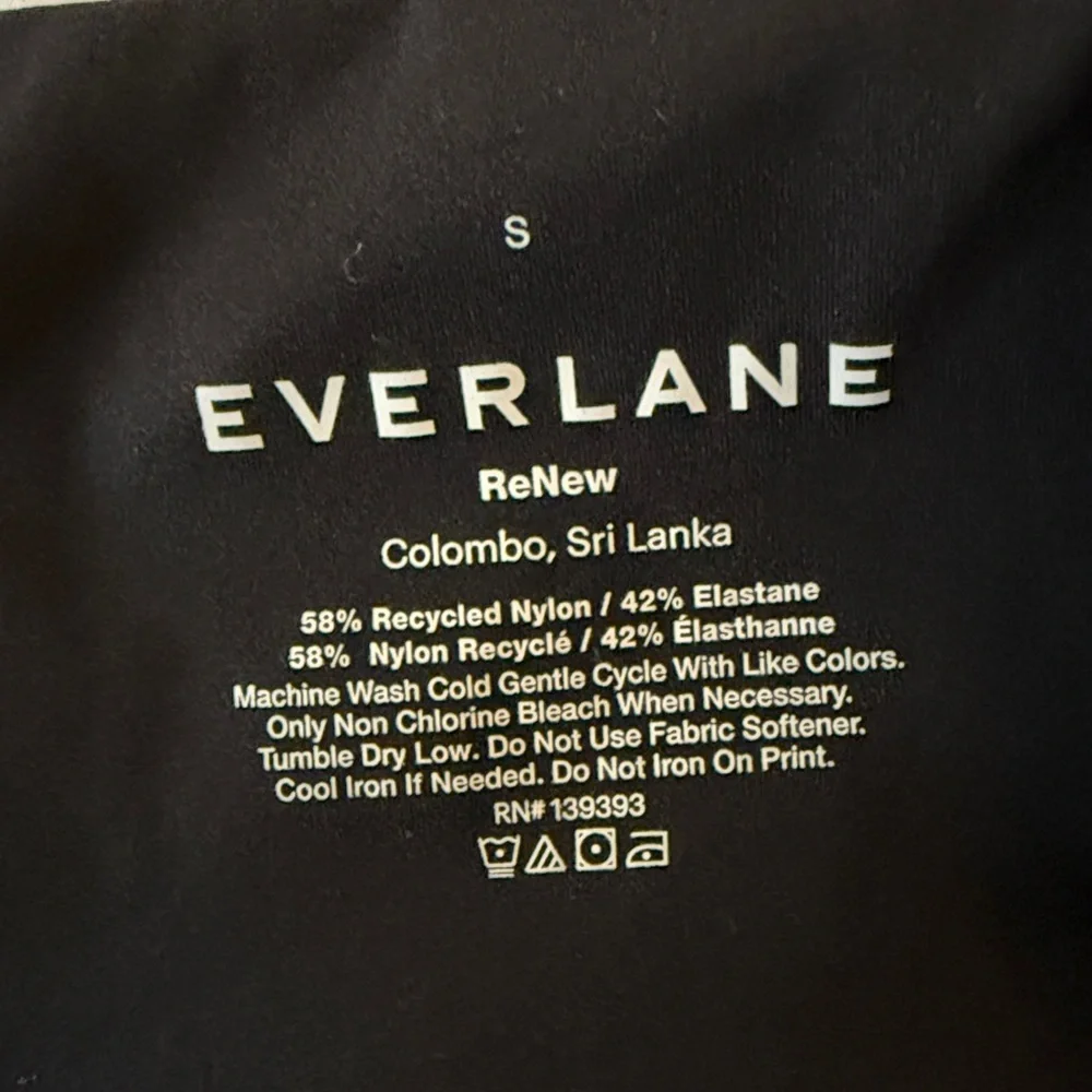 Everlane Black High-Waist Leggings - Picture 3 of 6